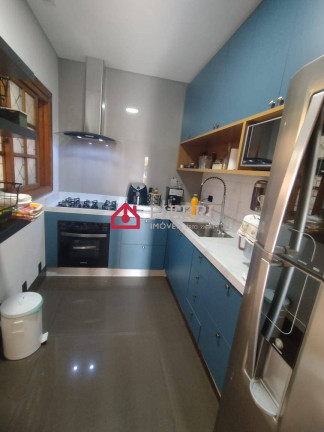 Imagem Casa com 3 Quartos à Venda, 200 m² em Jaraguá - São Paulo