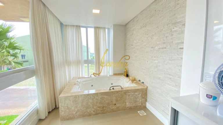 Imagem Casa de Condomínio com 4 Quartos à Venda, 220 m² em Rainha Do Mar - Xangri-la
