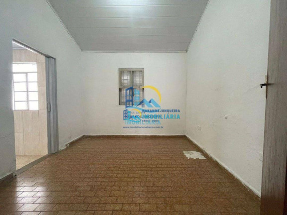 Imagem Casa com 3 Quartos à Venda, em Centro - Caraguatatuba Imagem Casa com 3 Quartos à Venda, em Centro - Caraguatatuba