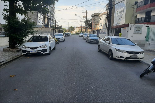 Imagem Imóvel com 1 Quarto à Venda, em Centro - São Vicente Imagem Imóvel com 1 Quarto à Venda, em Centro - São Vicente