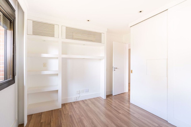 Imagem Imóvel com 6 Quartos à Venda, 591 m² em Vila Andrade - São Paulo Imagem Imóvel com 6 Quartos à Venda, 591 m² em Vila Andrade - São Paulo