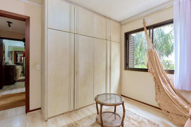Imagem Apartamento com 3 Quartos à Venda, 105 m² em Cabral - Curitiba Imagem Apartamento com 3 Quartos à Venda, 105 m² em Cabral - Curitiba