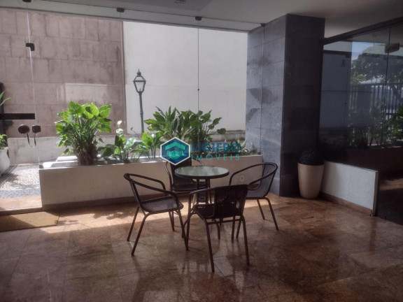 Imagem Apartamento com 3 Quartos à Venda, 180 m² em Icaraí - Niterói