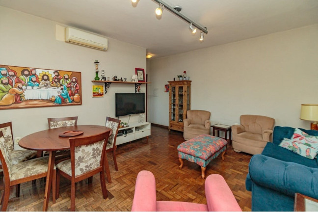 Imóvel com 3 Quartos à Venda, 97 m² em Azenha - Porto Alegre