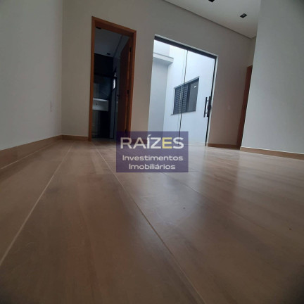 Imagem Casa com 3 Quartos à Venda, 129 m² em Residencial Quinta Dos Vinhedos - Bragança Paulista Imagem Casa com 3 Quartos à Venda, 129 m² em Residencial Quinta Dos Vinhedos - Bragança Paulista