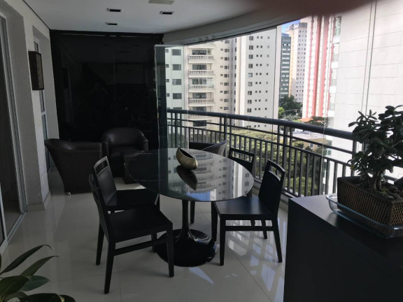 Apartamento com 3 Quartos à Venda, 136 m² em Campo Belo - São Paulo