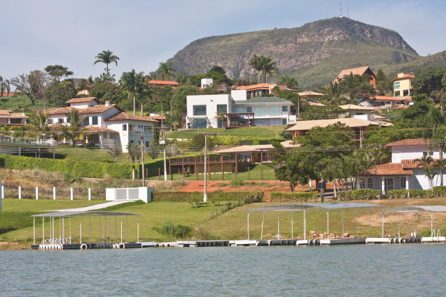 Imagem Terreno à Venda, 288 m² em Sao Jose Da Barra - Balneario Shangryla - Sao Jose Da Barra Imagem Terreno à Venda, 288 m² em Sao Jose Da Barra - Balneario Shangryla - Sao Jose Da Barra