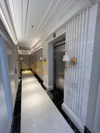 Imagem Apartamento com 4 Quartos à Venda, 166 m² em Meia Praia - Itapema