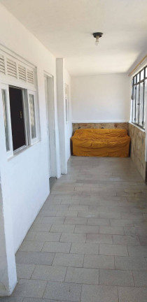 Imagem Casa com 6 Quartos à Venda,  em Santo André - Nova Friburgo