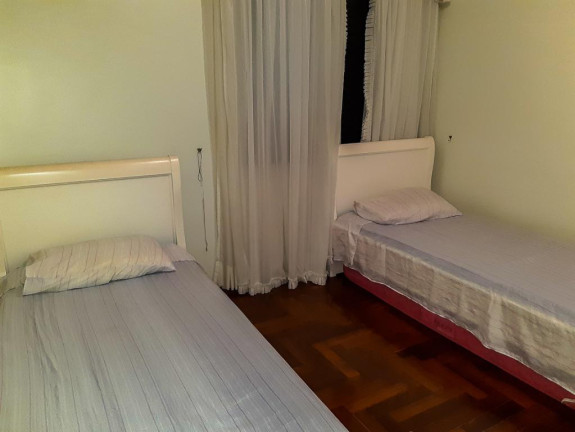 Imagem Apartamento com 3 Quartos à Venda, 130 m² em Enseada - Guarujá