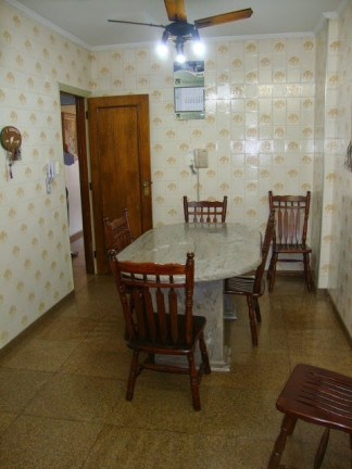 Imagem Cobertura com 3 Quartos à Venda, 345 m² em Santos