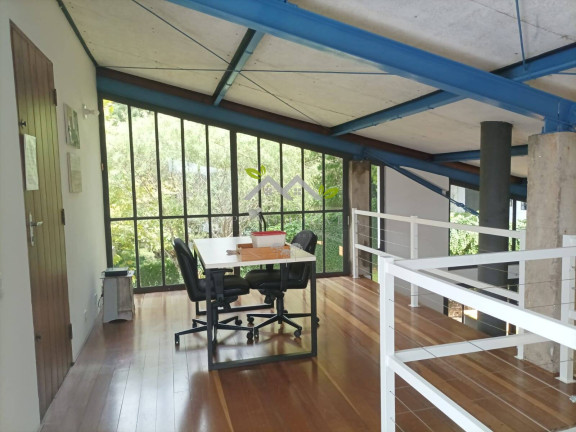 Imagem Casa com 4 Quartos à Venda, 200 m² em Vila Inglesa - Campos Do Jordão