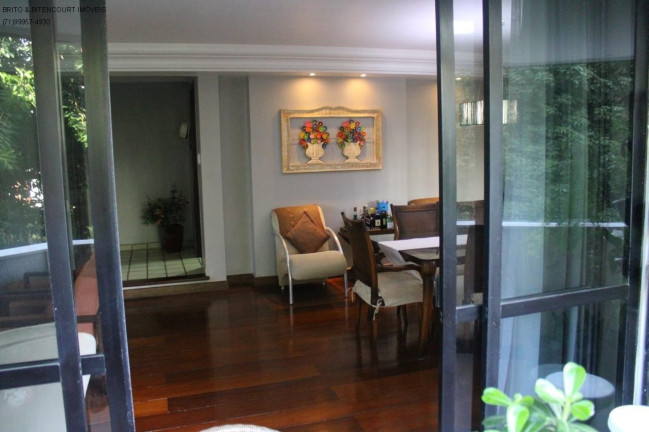 Imagem Imóvel com 3 Quartos à Venda, 199 m² em Graça - Salvador Imagem Imóvel com 3 Quartos à Venda, 199 m² em Graça - Salvador
