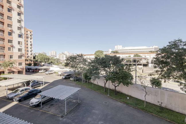 Imagem Apartamento com 3 Quartos à Venda, 70 m² em Cristo Redentor - Porto Alegre Imagem Apartamento com 3 Quartos à Venda, 70 m² em Cristo Redentor - Porto Alegre
