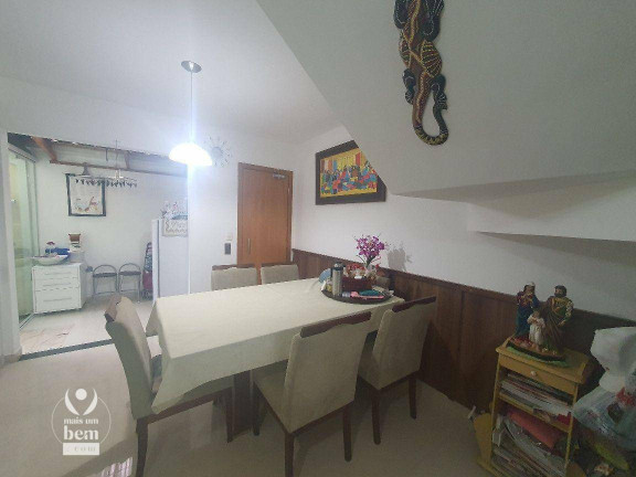 Imagem Sobrado com 3 Quartos à Venda, 142 m² em Hauer - Curitiba