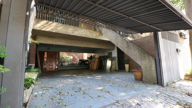 Imagem Casa com 5 Quartos à Venda,  em Vila Mariana - São Paulo