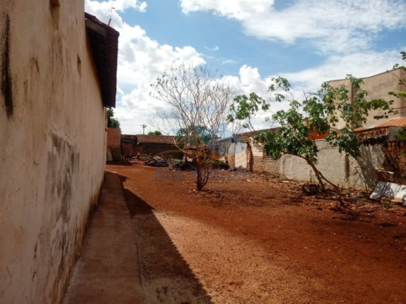 Imagem Terreno à Venda, 500 m² em Vila Virgínia - Ribeirão Preto Imagem Terreno à Venda, 500 m² em Vila Virgínia - Ribeirão Preto