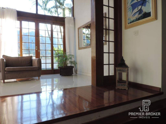 Imagem Casa com 4 Quartos à Venda, 230 m² em Carlos Guinle - Teresópolis