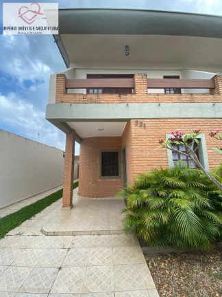 Casa com 4 Quartos à Venda,  em Indaiá - Caraguatatuba