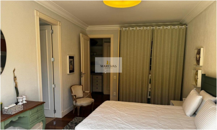 Imagem Casa com 5 Quartos à Venda, 550 m² em Maresias - São Sebastião Imagem Casa com 5 Quartos à Venda, 550 m² em Maresias - São Sebastião