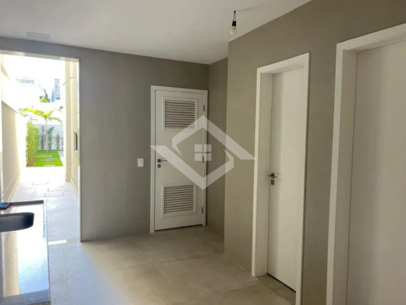 Imagem Casa com 5 Quartos à Venda, 400 m² em Barra Da Tijuca - Rio De Janeiro Imagem Casa com 5 Quartos à Venda, 400 m² em Barra Da Tijuca - Rio De Janeiro