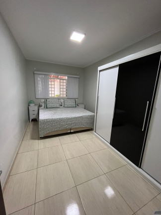 Imagem Casa com 5 Quartos à Venda, 150 m² em Areal (águas Claras) - Brasília