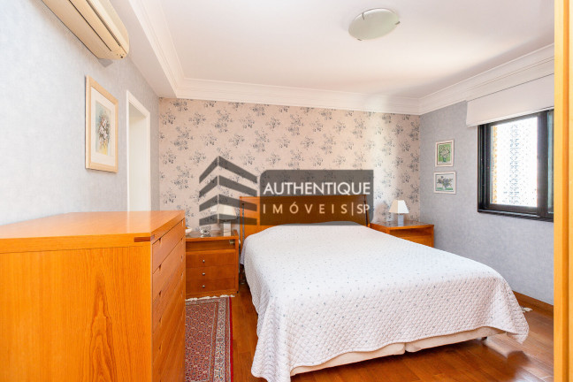Imagem Apartamento com 3 Quartos à Venda, 161 m² em Moema - São Paulo