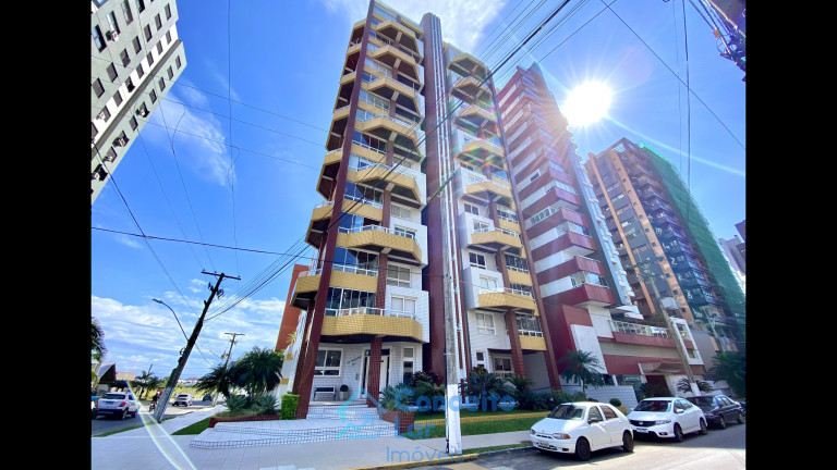 Apartamento com 3 Quartos à Venda, 161 m² em Predial - Torres