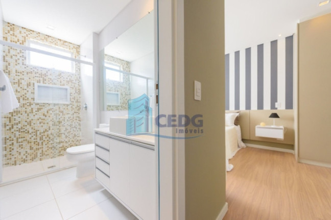 Imagem Apartamento com 3 Quartos à Venda, 77 m² em Mercês - Curitiba