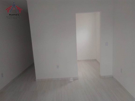 Imagem Casa com 5 Quartos à Venda, 312 m² em Vila Caicara - Praia Grande Imagem Casa com 5 Quartos à Venda, 312 m² em Vila Caicara - Praia Grande
