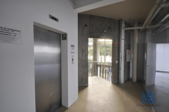 Imóvel Comercial para Alugar, 1.970 m² em água Branca - São Paulo