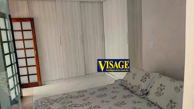 Imagem Casa com 3 Quartos à Venda,  em Centro - Jacareí