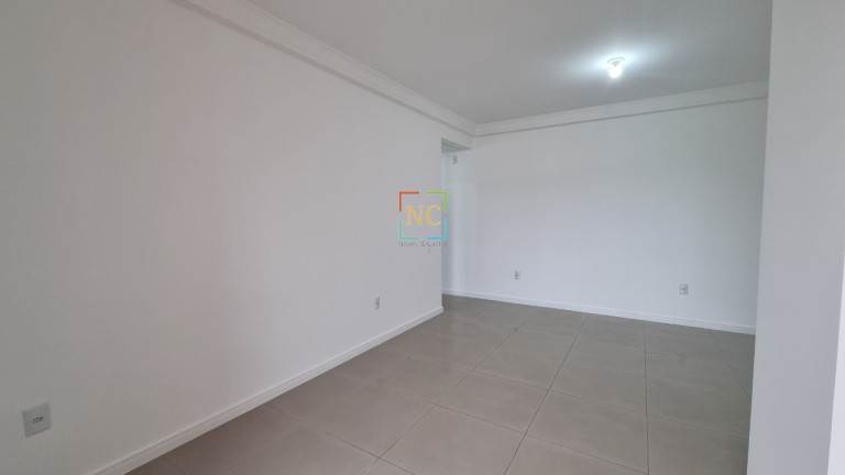 Imagem Apartamento com 2 Quartos à Venda, 73 m² em Barreiros - São José