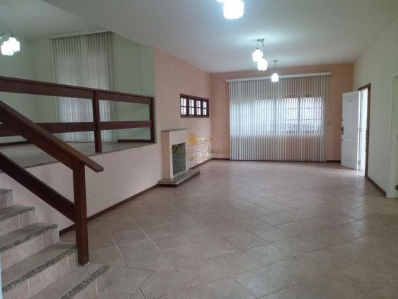 Imagem Casa com 5 Quartos à Venda, 368 m² em Panorama - Teresópolis