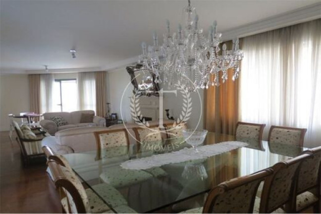 Imagem Apartamento com 3 Quartos à Venda, 200 m² em Moema - São Paulo