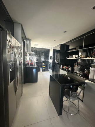 Imagem Imóvel com 3 Quartos à Venda, 136 m² em Santo Amaro - São Paulo Imagem Imóvel com 3 Quartos à Venda, 136 m² em Santo Amaro - São Paulo