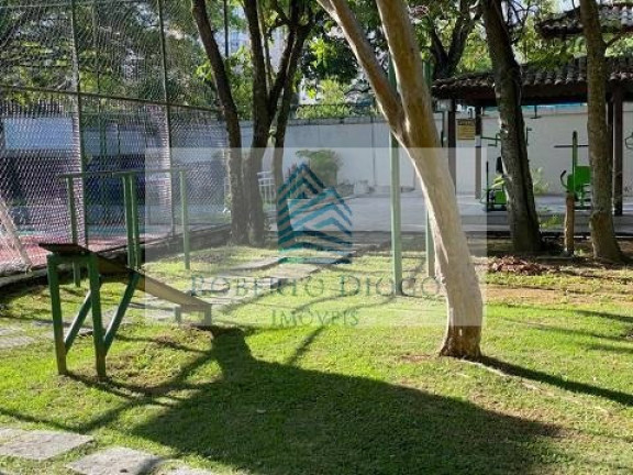 Imagem Imóvel com 2 Quartos à Venda, 50 m² em Camorim - Rio De Janeiro