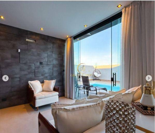 Imagem Casa com 3 Quartos à Venda, 285 m² em Aldeias Da Serra - Caçapava