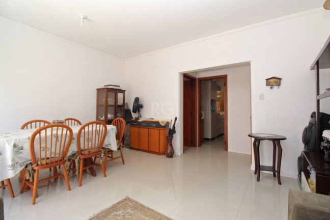Imagem Imóvel com 2 Quartos à Venda, 97 m² em Menino Deus - Porto Alegre Imagem Imóvel com 2 Quartos à Venda, 97 m² em Menino Deus - Porto Alegre