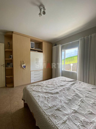 Imagem Casa com 4 Quartos à Venda, 170 m² em Czerniewicz - Jaraguá Do Sul Imagem Casa com 4 Quartos à Venda, 170 m² em Czerniewicz - Jaraguá Do Sul
