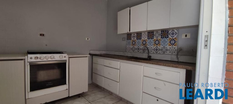 Imagem Casa com 4 Quartos à Venda, 480 m² em Vila Assunção - Santo André Imagem Casa com 4 Quartos à Venda, 480 m² em Vila Assunção - Santo André
