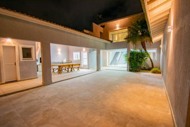 Imagem Casa com 4 Quartos à Venda, 800 m² em Condomínio Residencial Shamballa I - Atibaia Imagem Casa com 4 Quartos à Venda, 800 m² em Condomínio Residencial Shamballa I - Atibaia