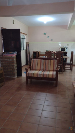 Imagem Sobrado com 3 Quartos à Venda, 150 m² em Jardim Brasil - Caraguatatuba