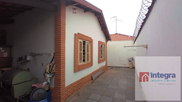 Imagem Casa com 4 Quartos à Venda, 297 m² em Parque Residencial Aeroporto - Limeira Imagem Casa com 4 Quartos à Venda, 297 m² em Parque Residencial Aeroporto - Limeira