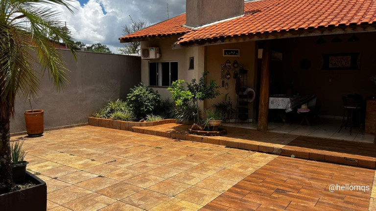 Imagem Casa com 3 Quartos à Venda, 157 m² em Vila Danúbio Azul - Campo Grande Imagem Casa com 3 Quartos à Venda, 157 m² em Vila Danúbio Azul - Campo Grande