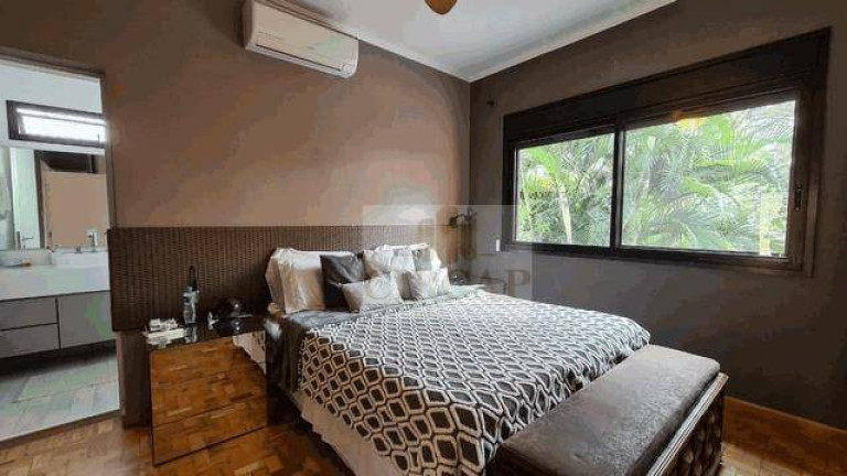 Imagem Casa com 2 Quartos à Venda ou Locação, 200 m² em Vila Olímpia - São Paulo Imagem Casa com 2 Quartos à Venda ou Locação, 200 m² em Vila Olímpia - São Paulo