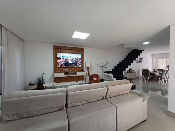 Imagem Sobrado com 3 Quartos à Venda, 200 m² em Jardim Quaresmeira - Suzano Imagem Sobrado com 3 Quartos à Venda, 200 m² em Jardim Quaresmeira - Suzano