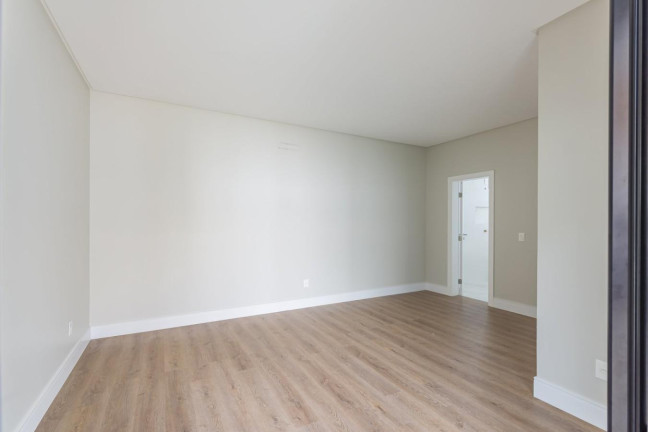 Imagem Casa com 3 Quartos à Venda, 250 m² em Santa Regina - Camboriú