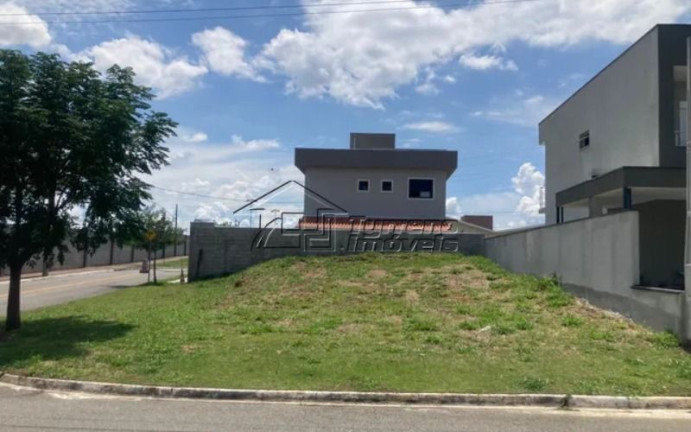 Imóvel à Venda, 290 m² em Bairro Da Floresta - São José Dos Campos