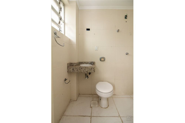 Imagem Imóvel com 2 Quartos à Venda, em Teresópolis - Porto Alegre Imagem Imóvel com 2 Quartos à Venda, em Teresópolis - Porto Alegre